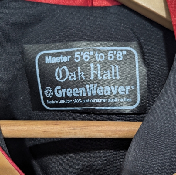 Oak Hall Regalia - Cap & Gown Full Set - Picture 2 of 2